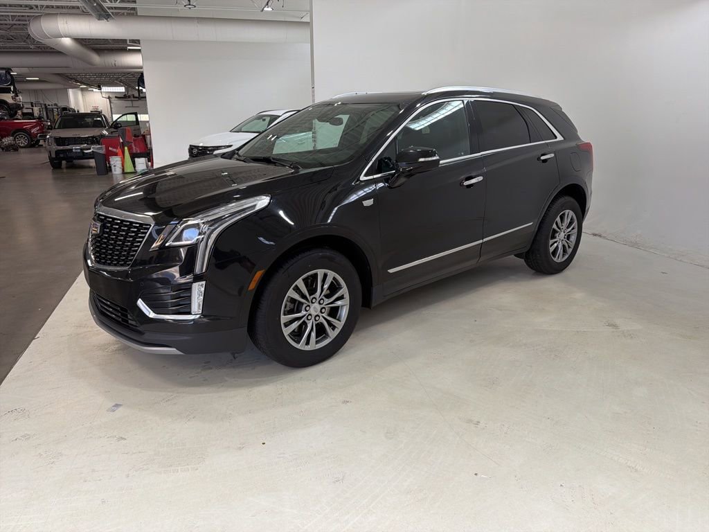Used 2023 Cadillac XT5 Premium Luxury image 3