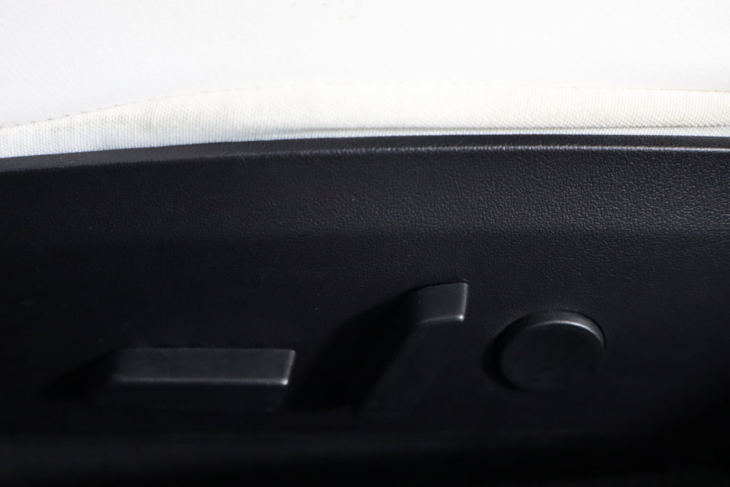 Used 2019 Tesla Model 3 Standard Range Plus RWD image 18
