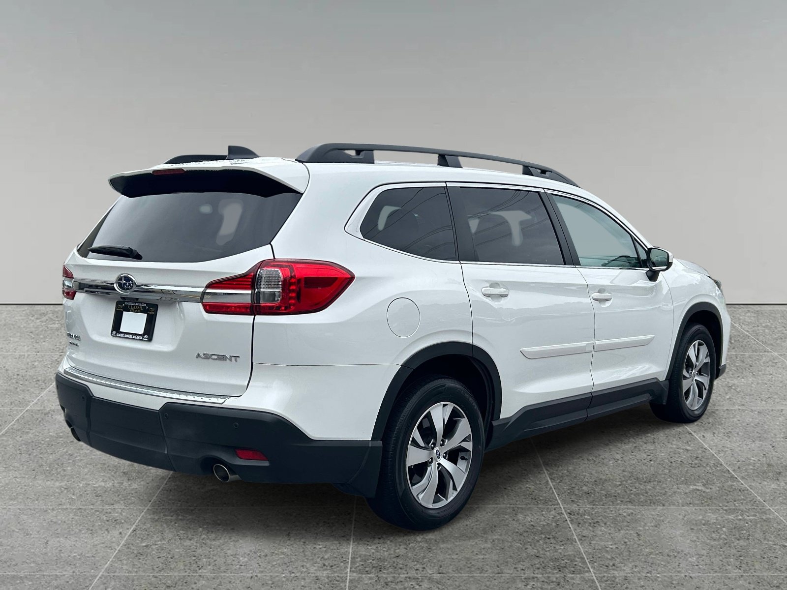 Used 2022 Subaru Ascent Premium w/ Convenience Package AWD/4WD image 5