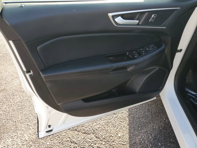 Used 2017 Ford Edge SEL w/ Equipment Group 201A image 19