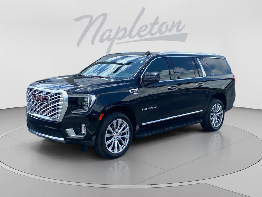 Used 2024 GMC Yukon XL Denali AWD/4WD image 1