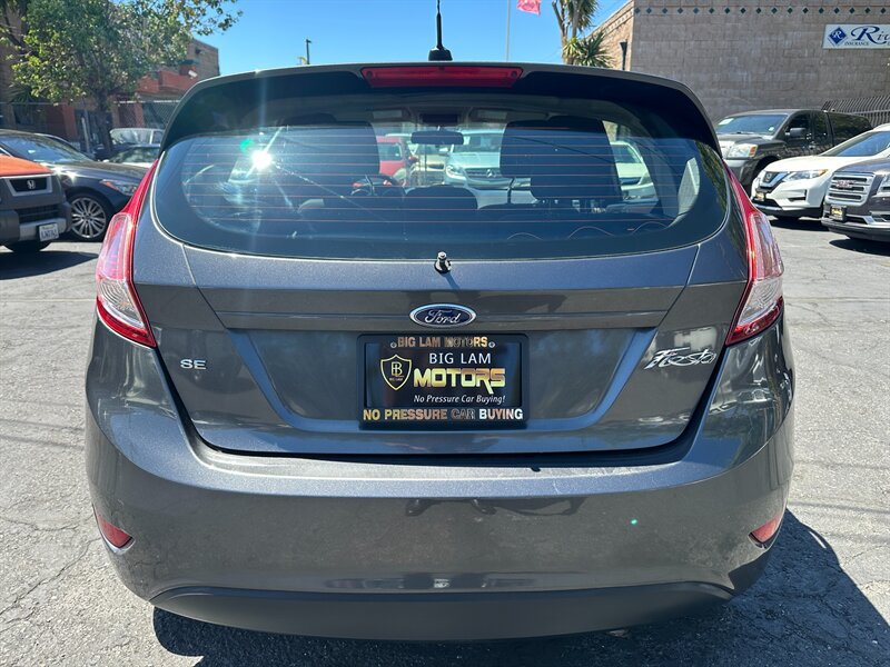 Used 2016 Ford Fiesta SE FWD image 5