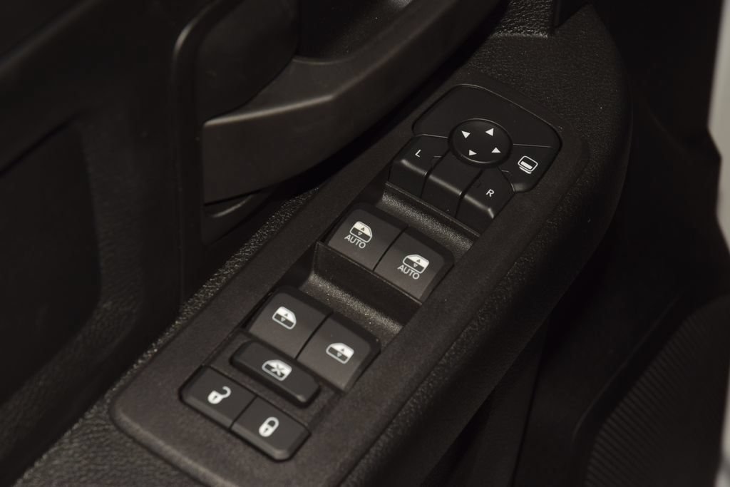 Used 2026 RAM 5500 Tradesman w/ Chrome Appearance Group AWD/4WD image 37