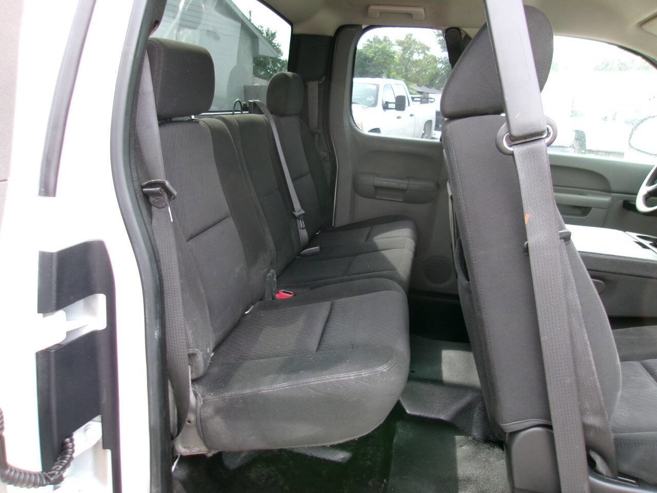 Used 2010 Chevrolet Silverado 2500 W/T image 11