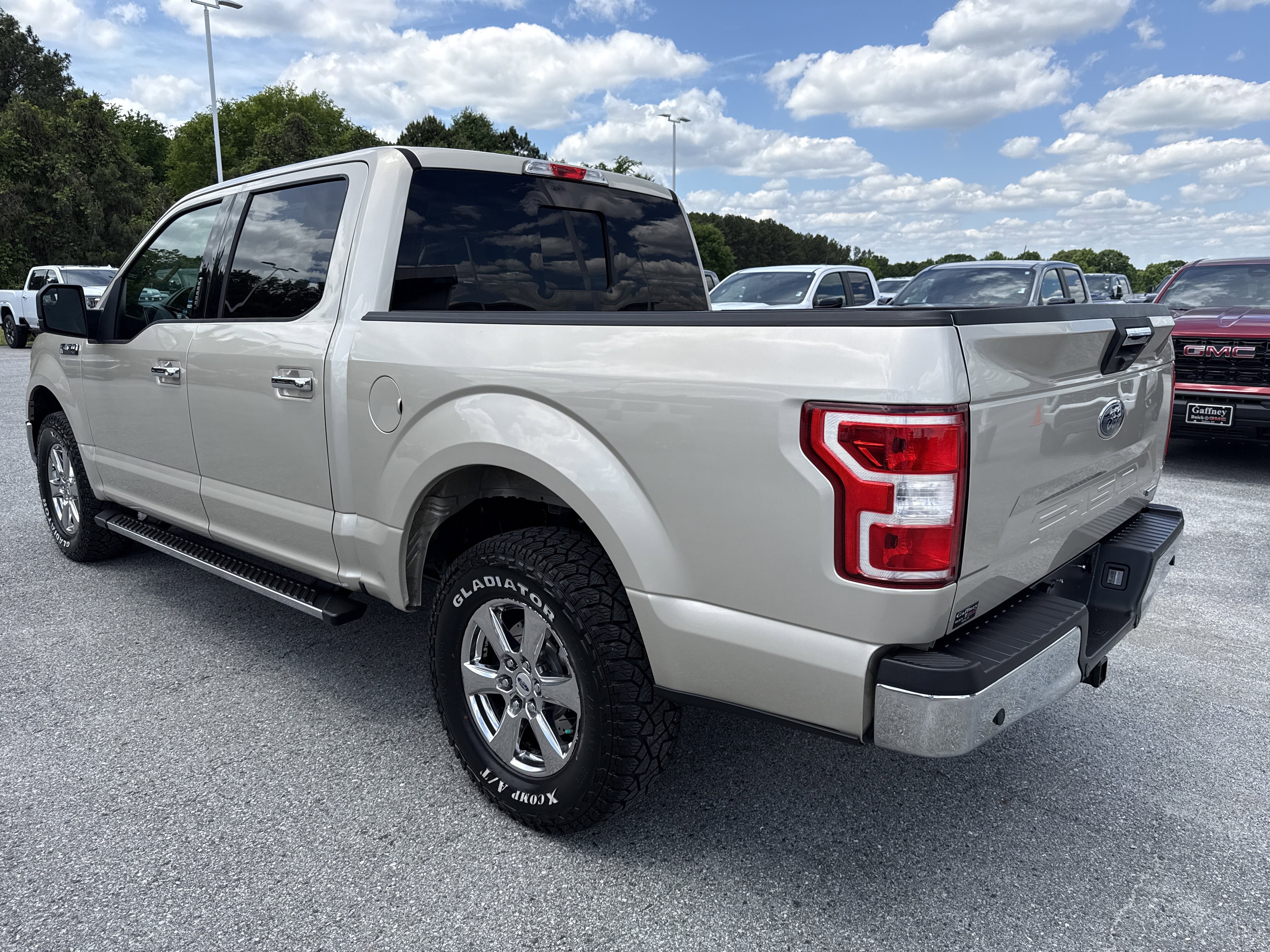 Used 2018 Ford F150 XLT w/ Equipment Group 302A Luxury AWD/4WD image 10