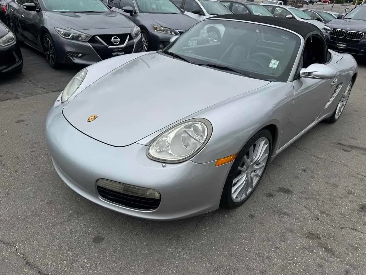 Used 2005 Porsche Boxster RWD image 7