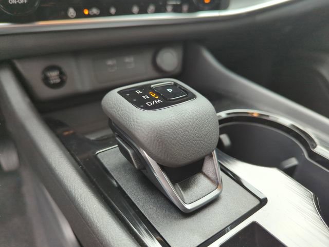 New 2026 Nissan Rogue SV FWD image 35