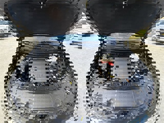 Used 2023 Chevrolet Traverse LT image 25