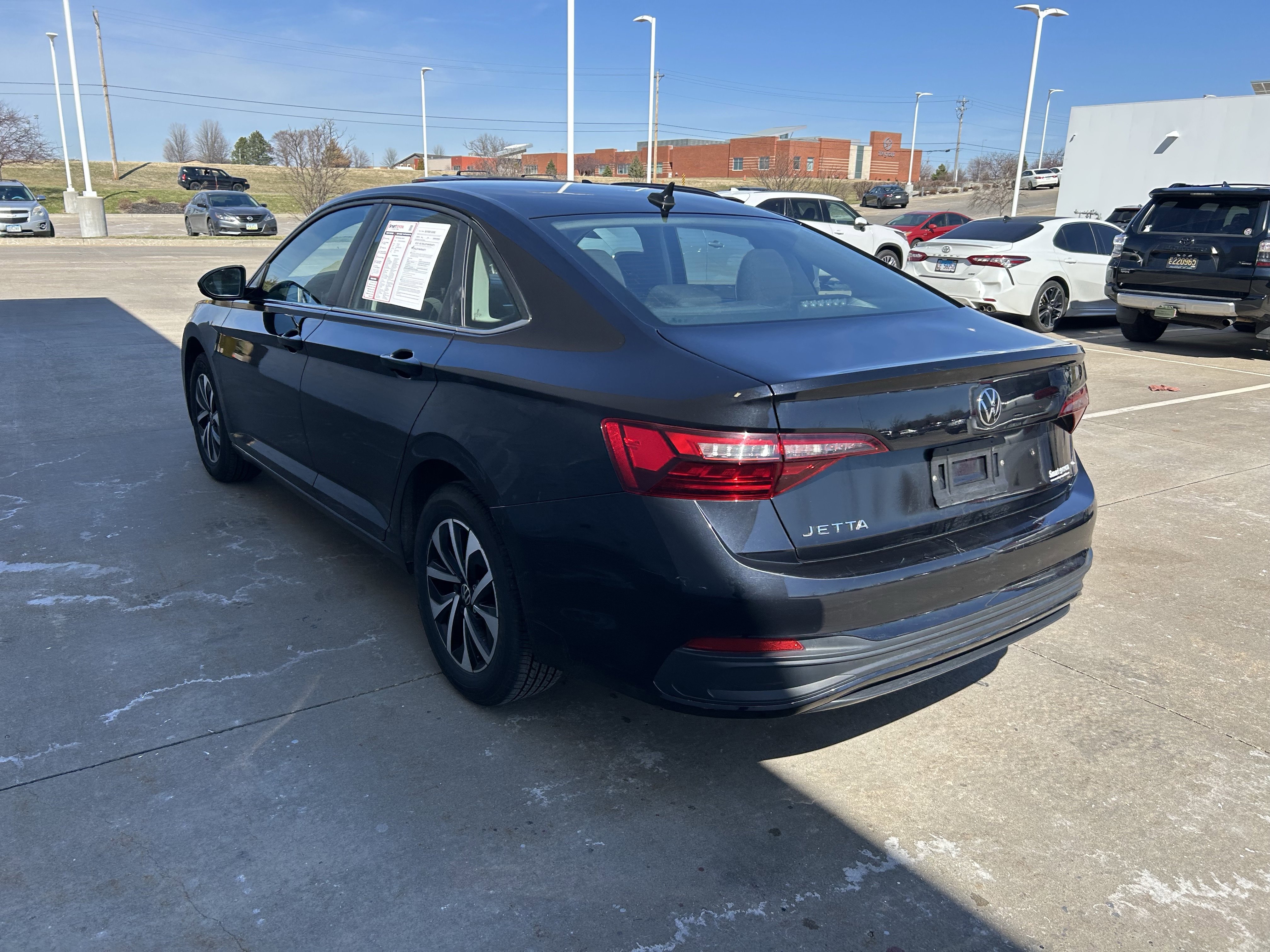 Used 2023 Volkswagen Jetta S image 5