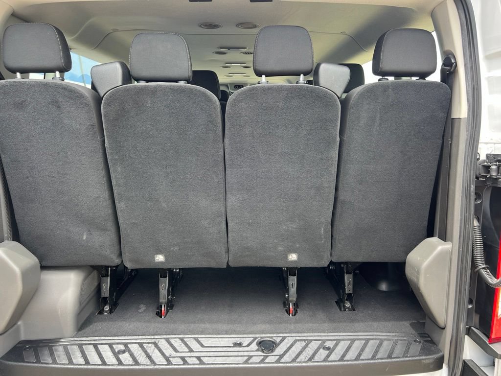 Used 2023 Ford Transit 350 XLT RWD image 18