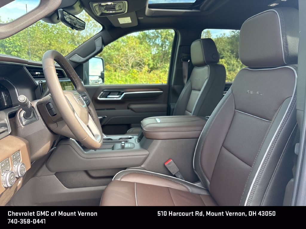 New 2026 GMC Sierra 2500 Denali w/ Denali Reserve Package AWD/4WD image 12