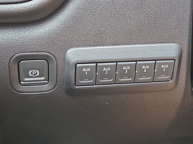 New 2025 GMC Sierra 3500 Pro w/ Convenience Package image 37