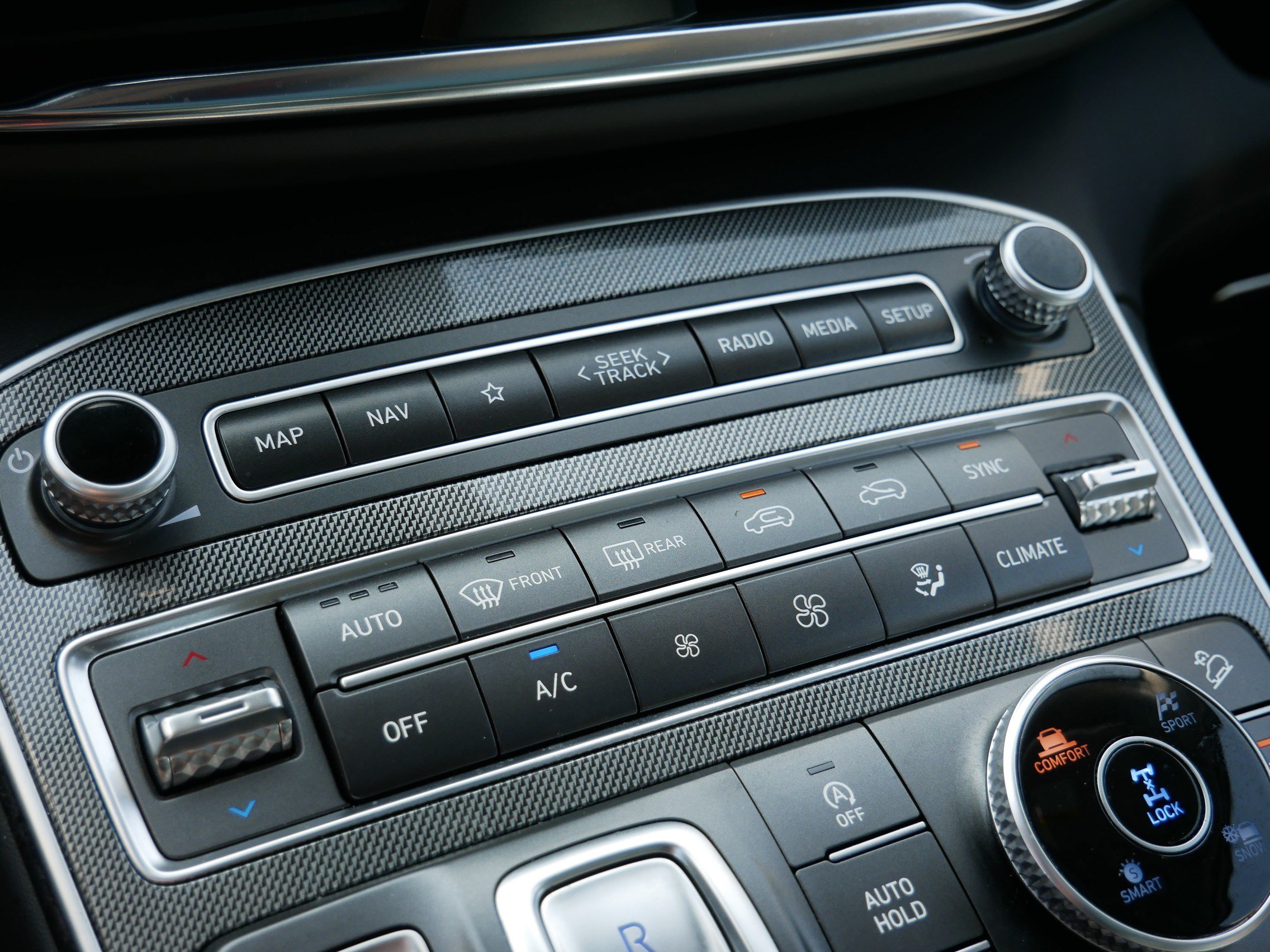 Certified 2023 Hyundai Santa Fe Limited AWD/4WD image 22