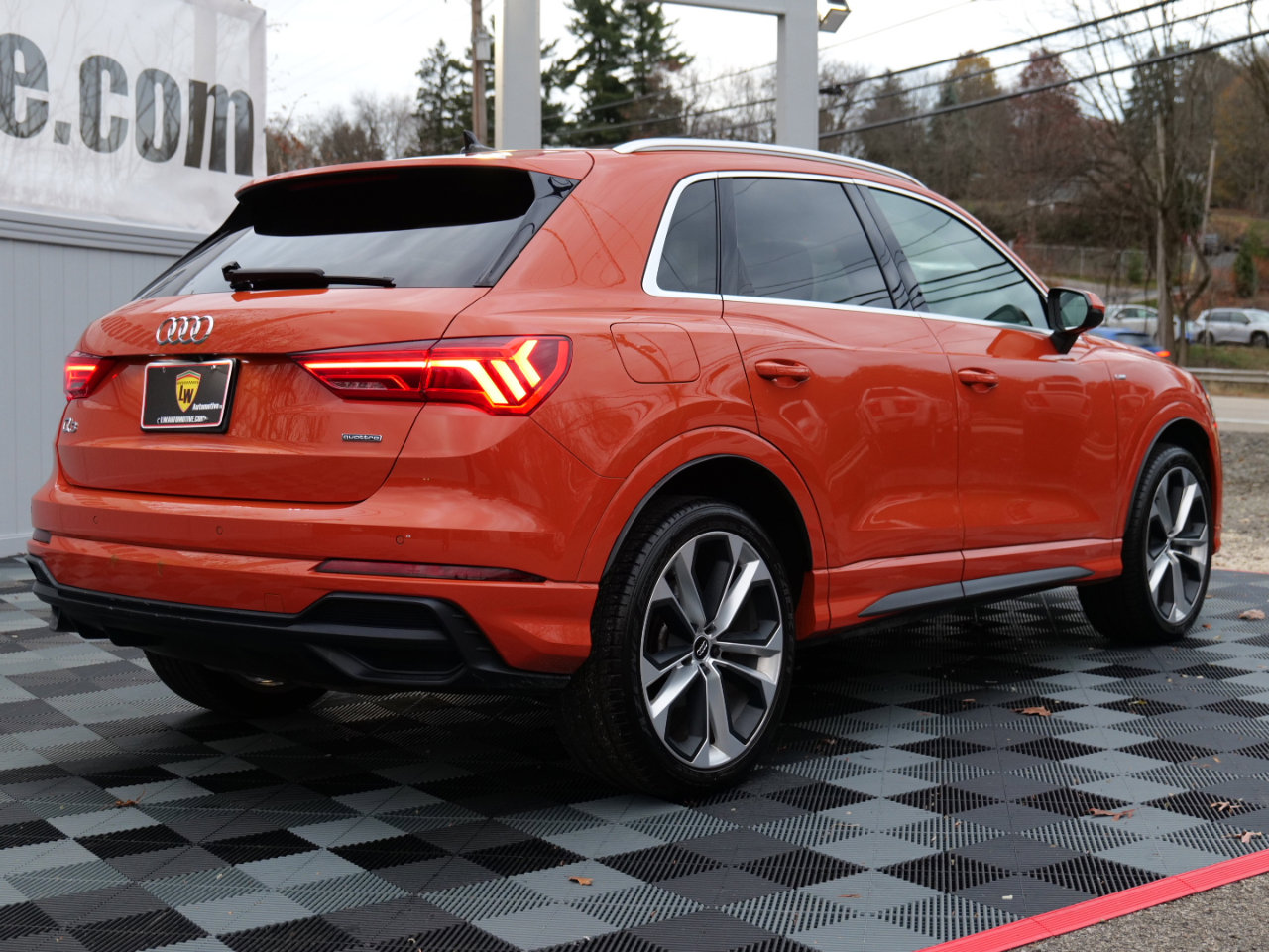 Used 2019 Audi Q3 2.0T Premium Plus w/ Premium Plus Package image 69