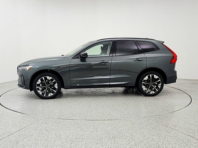 New 2026 Volvo XC60 B5 Ultra w/ Climate Package image 8