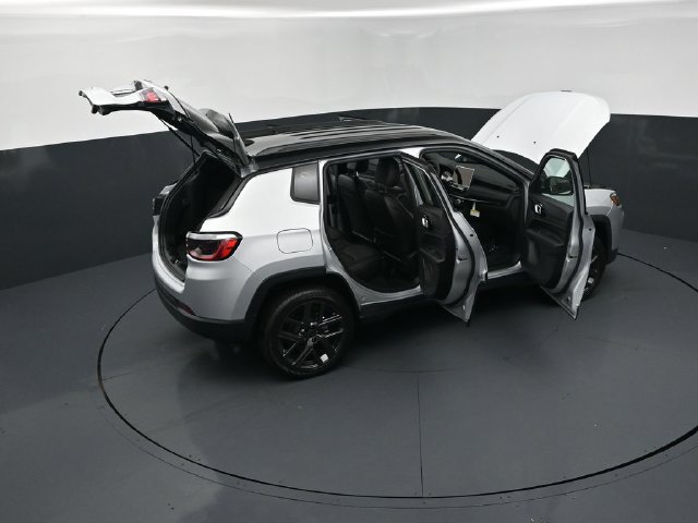New 2026 Jeep Compass Limited AWD/4WD image 30