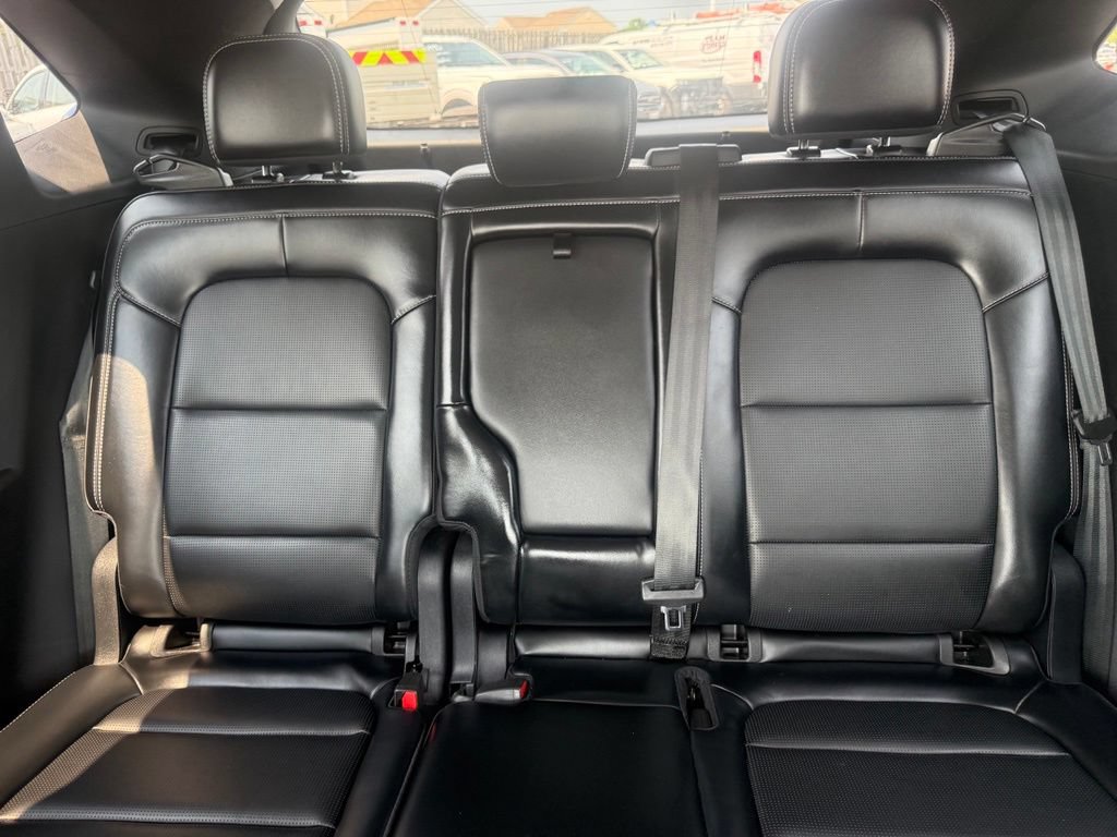Certified 2024 Ford Escape Platinum AWD/4WD image 38