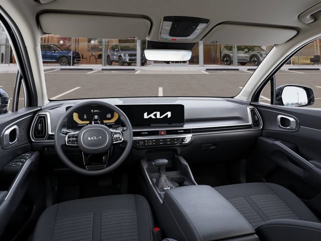 Used 2025 Kia Sorento LX FWD image 14