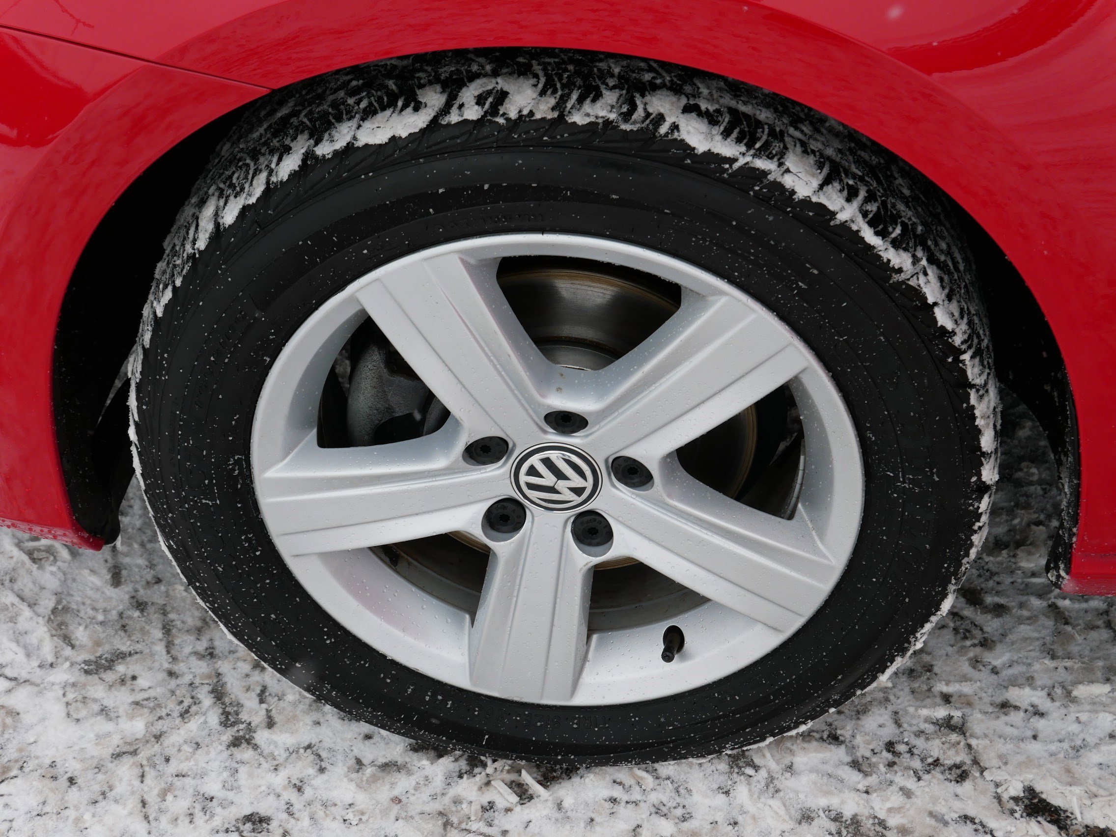 Used 2017 Volkswagen Golf Wolfsburg Edition image 15