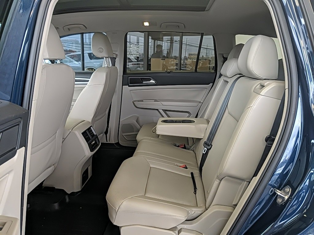 Used 2018 Volkswagen Atlas SEL image 16