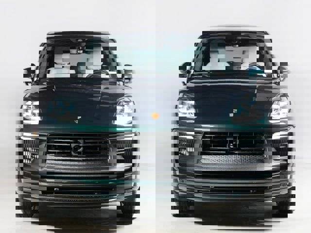 New 2026 Porsche Macan GTS AWD/4WD image 6