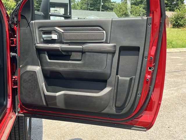 New 2025 RAM 2500 Big Horn AWD/4WD image 18