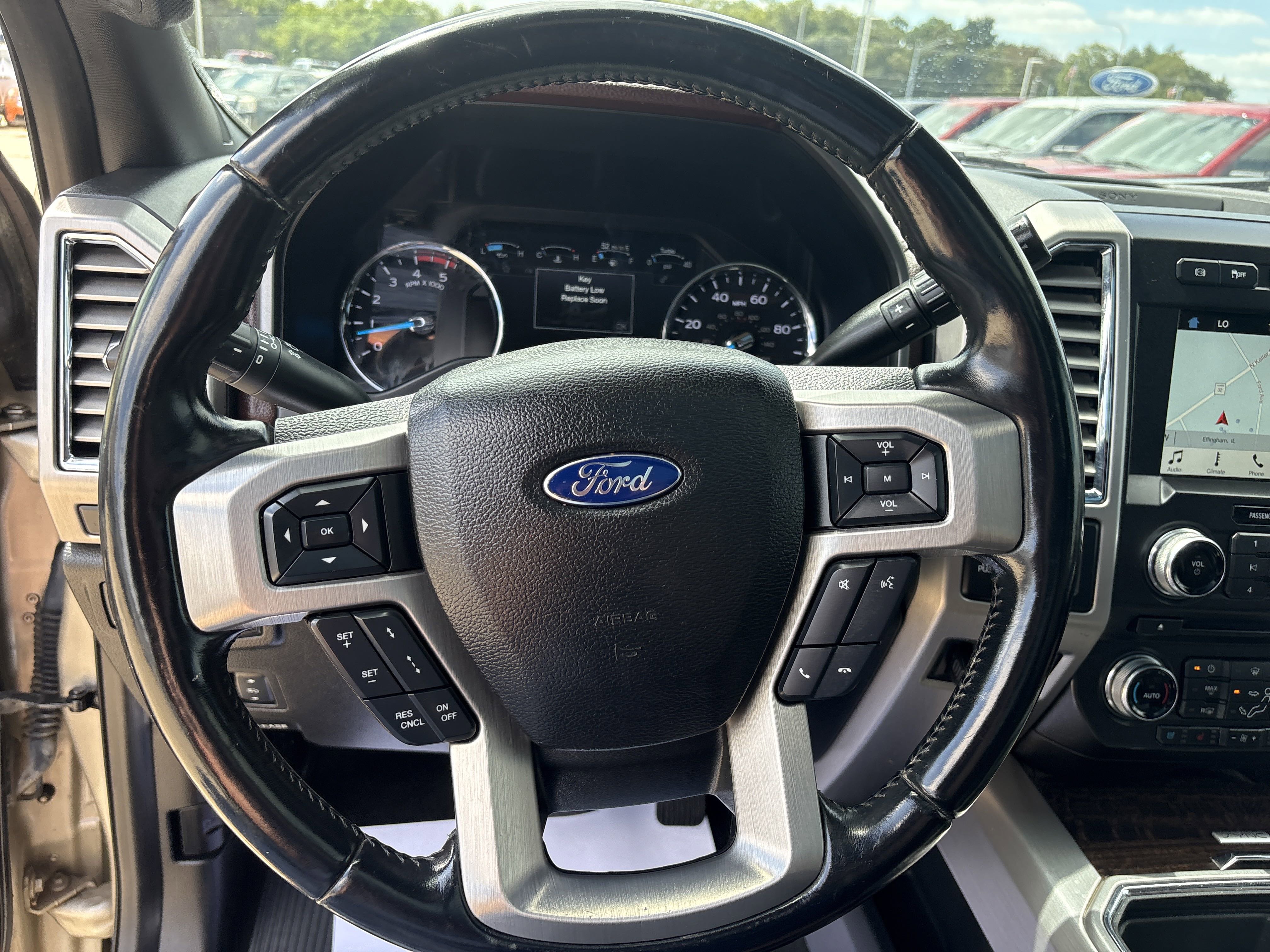 Used 2017 Ford F250 Platinum w/ Platinum Ultimate Package image 12