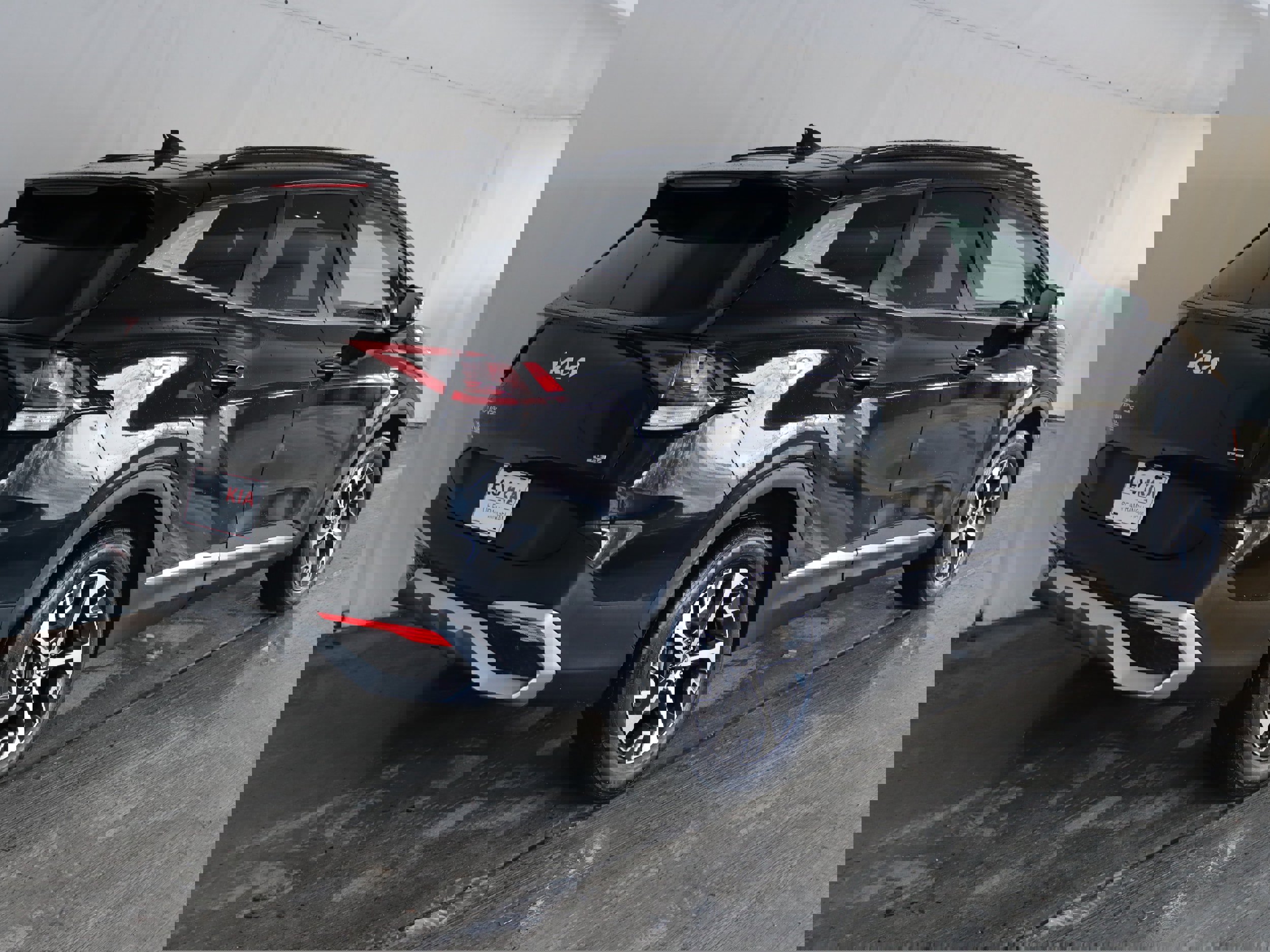 Used 2023 Kia Sportage EX w/ EX Premium Package image 8