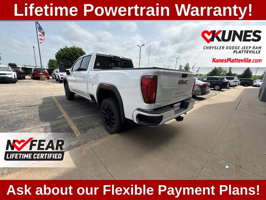 Used 2023 GMC Sierra 3500 AT4 w/ AT4 Preferred Package AWD/4WD image 8