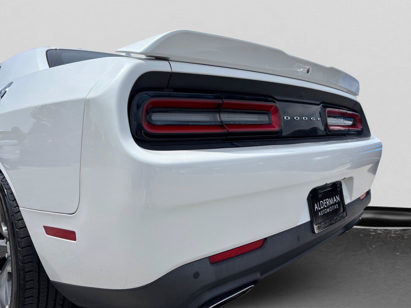 Used 2015 Dodge Challenger R/T Plus RWD image 56