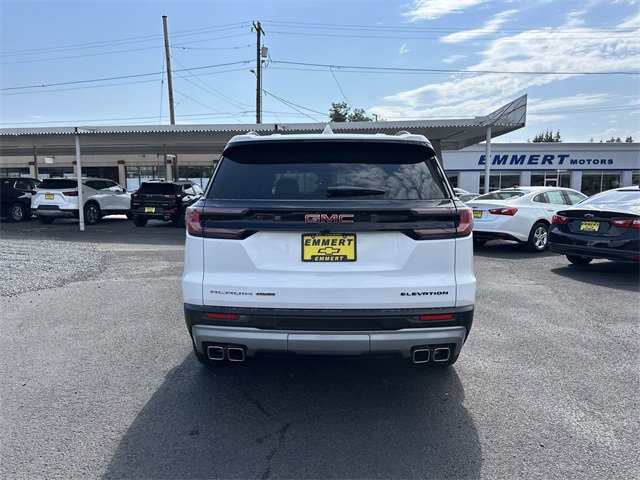 Used 2025 GMC Acadia Elevation image 4
