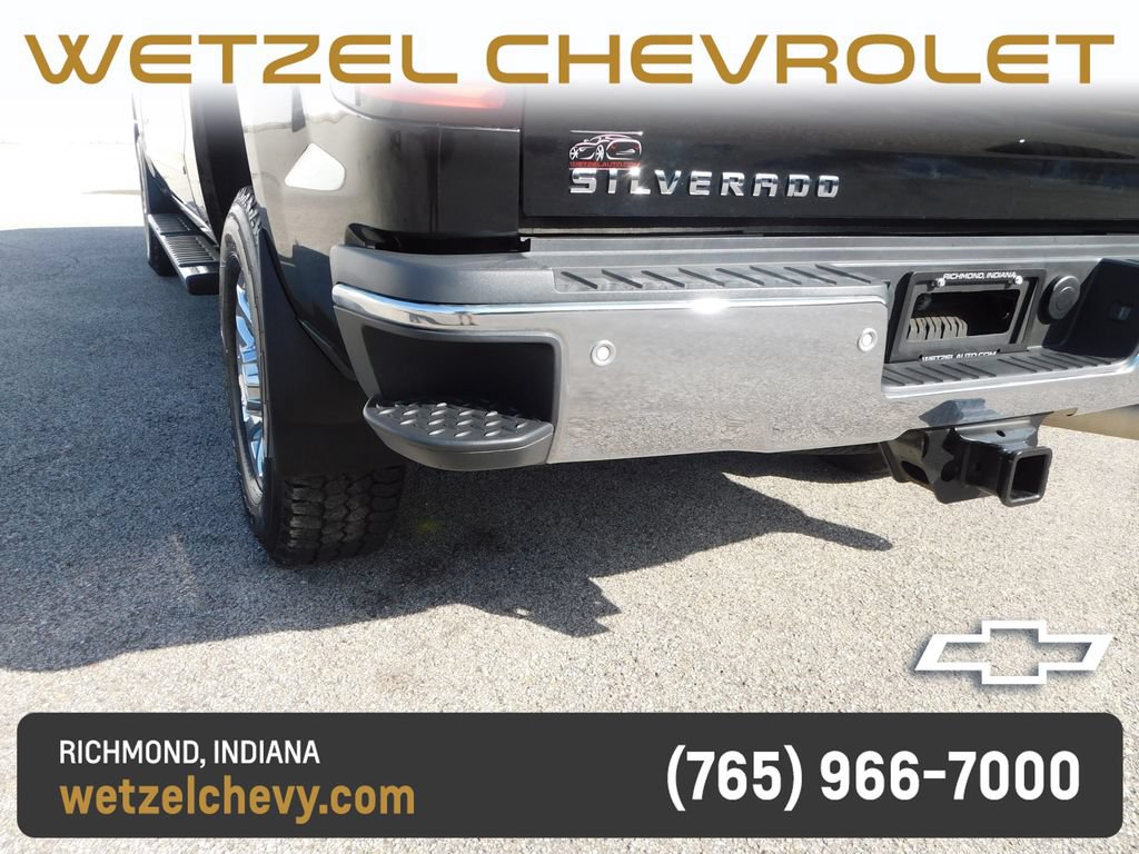 Used 2015 Chevrolet Silverado 2500 LTZ w/ Duramax Plus Package AWD/4WD image 6