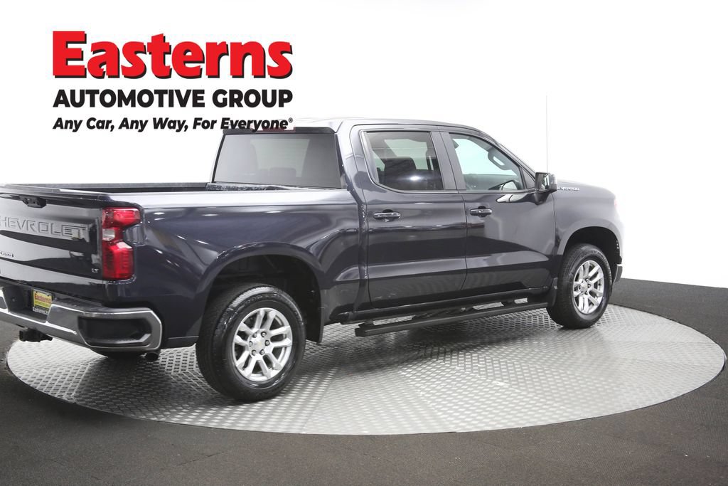 Used 2022 Chevrolet Silverado 1500 LT AWD/4WD image 41
