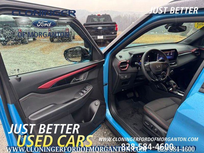 Used 2025 Chevrolet TrailBlazer RS w/ Convenience Package image 12