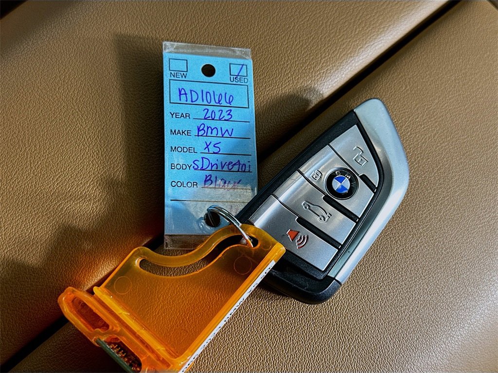 Used 2023 BMW X5 sDrive40i w/ M Sport Package image 36