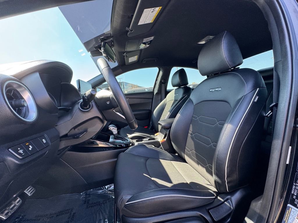 Certified 2023 Kia Forte GT-Line image 13