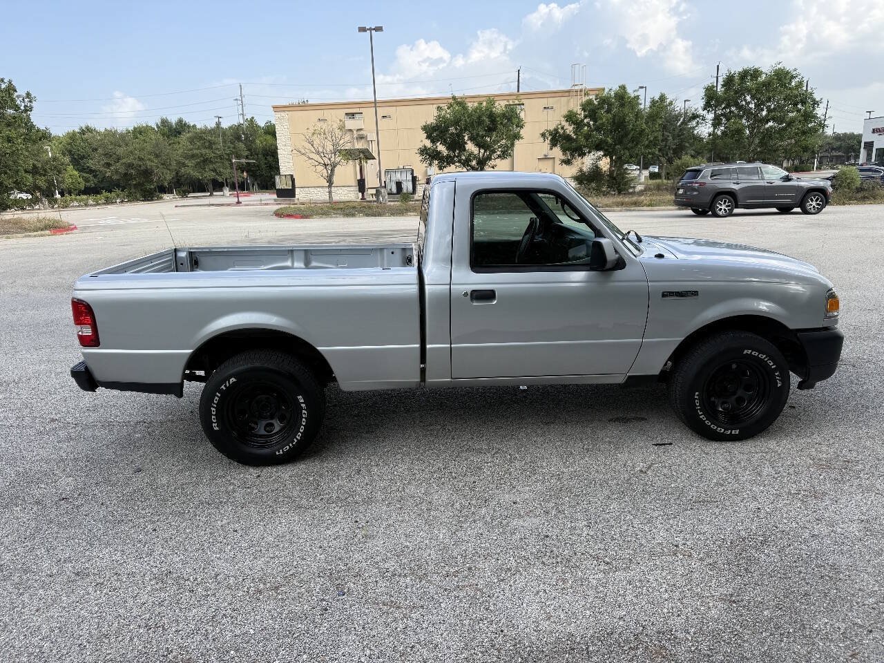 Used 2010 Ford Ranger XL RWD image 6