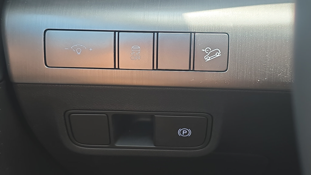 New 2026 Hyundai Kona SEL Premium AWD/4WD image 25