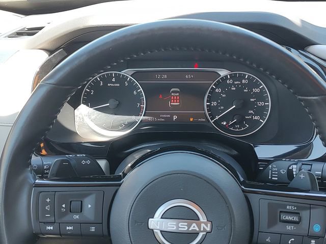 Used 2025 Nissan Pathfinder SL image 12