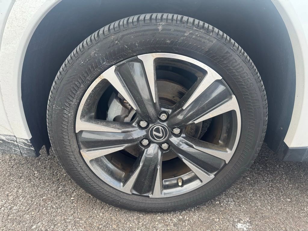 Certified 2024 Lexus UX 250h 250h Premium image 7