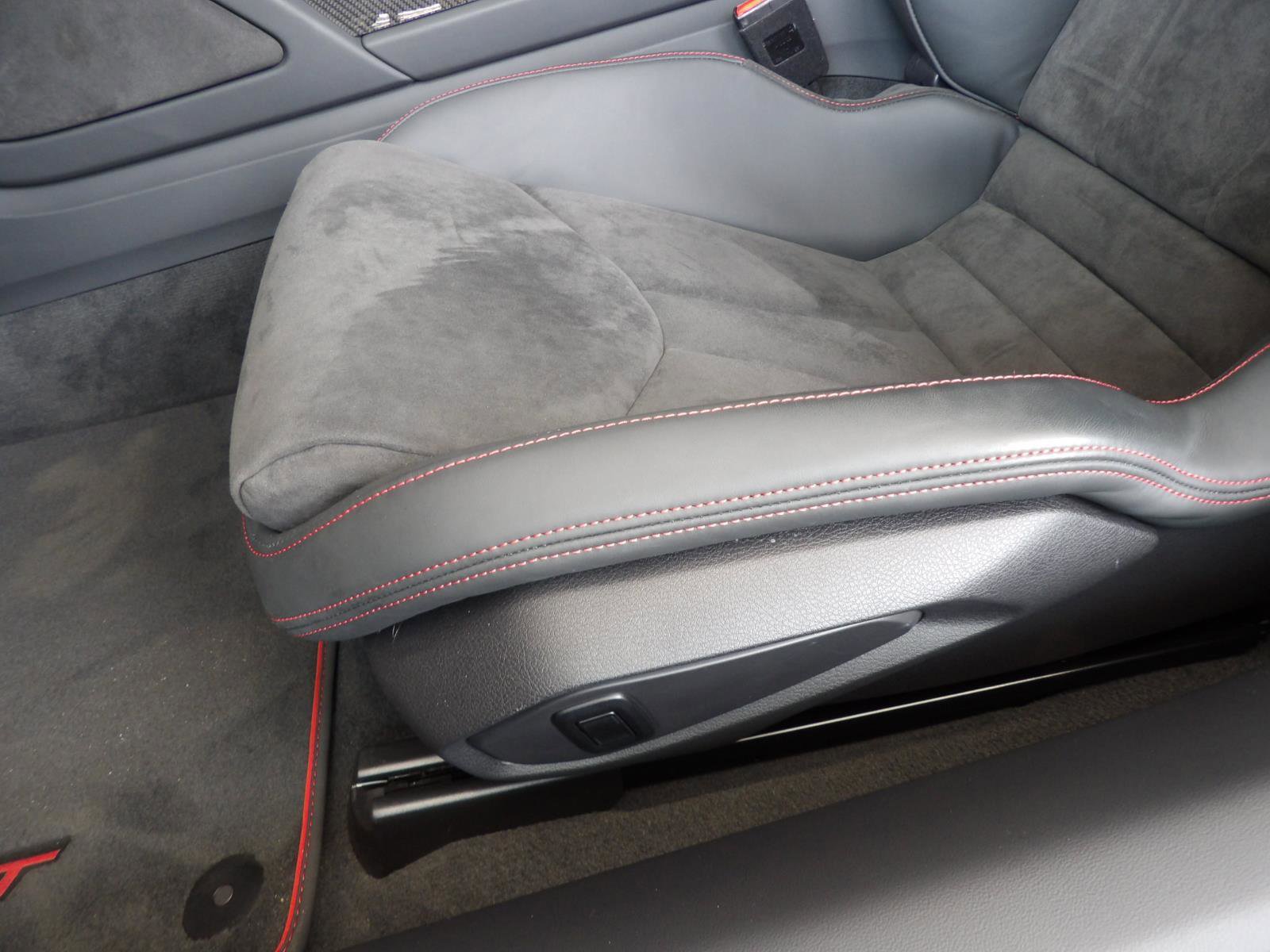 Used 2023 Audi R8 V10 GT image 26