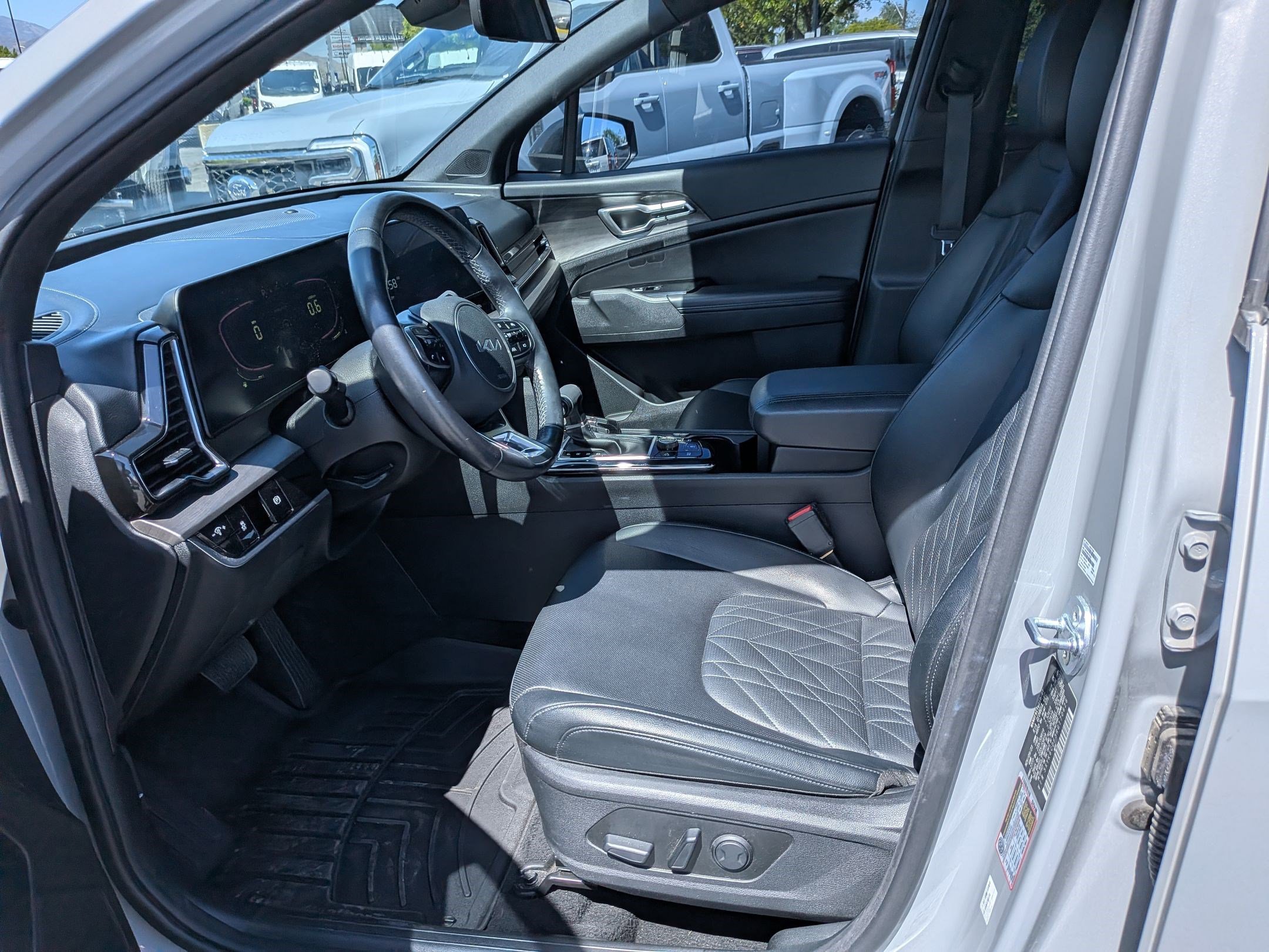 Used 2024 Kia Sportage X-Line AWD/4WD image 29