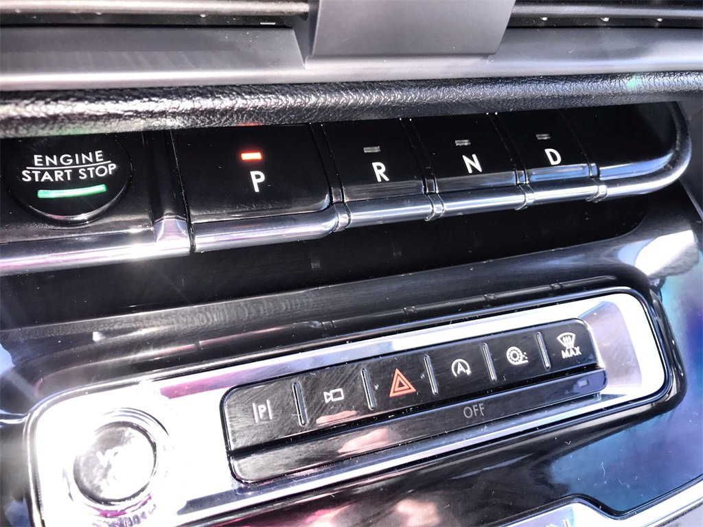 Used 2024 Lincoln Corsair AWD image 20