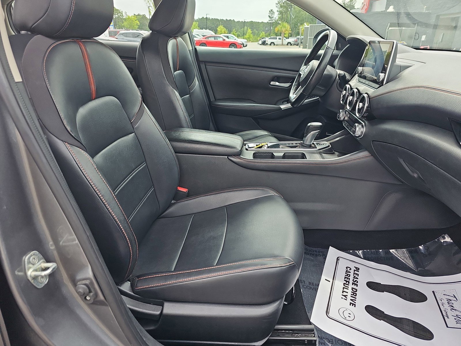 Used 2022 Nissan Sentra SR w/ SR Premium Package FWD image 11