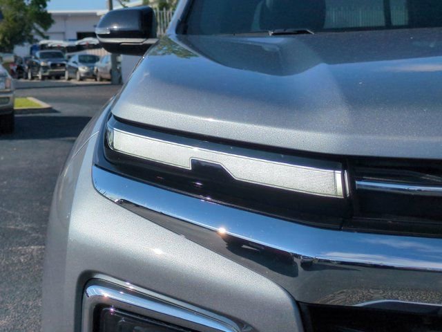 Used 2026 Chevrolet Traverse LT FWD image 11