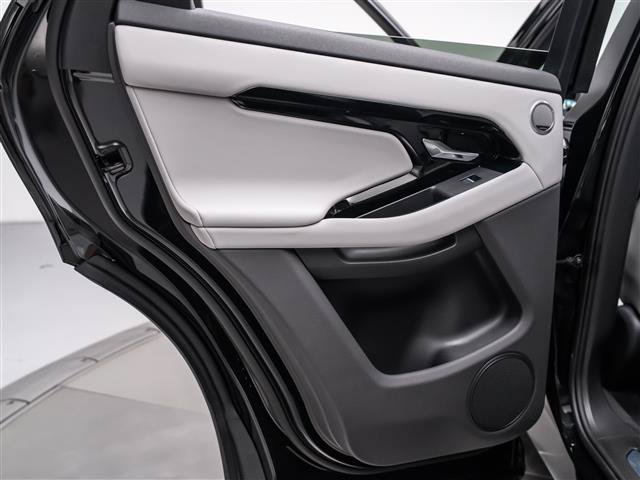 New 2026 Land Rover Range Rover Evoque S AWD/4WD image 24