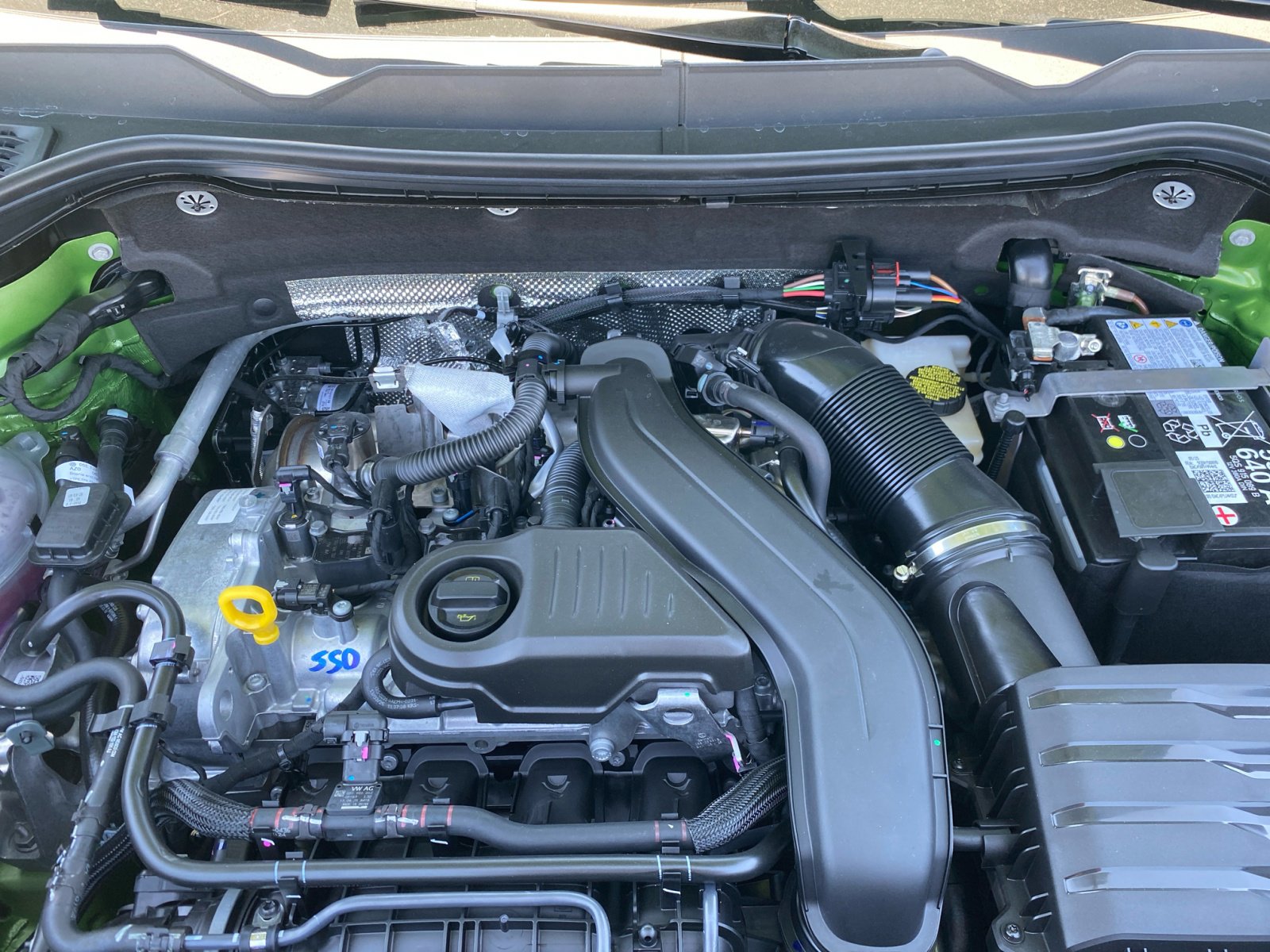 New 2025 Volkswagen Taos SE image 21