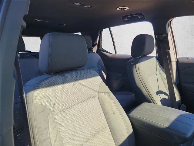 Used 2023 Chevrolet Traverse LT image 15