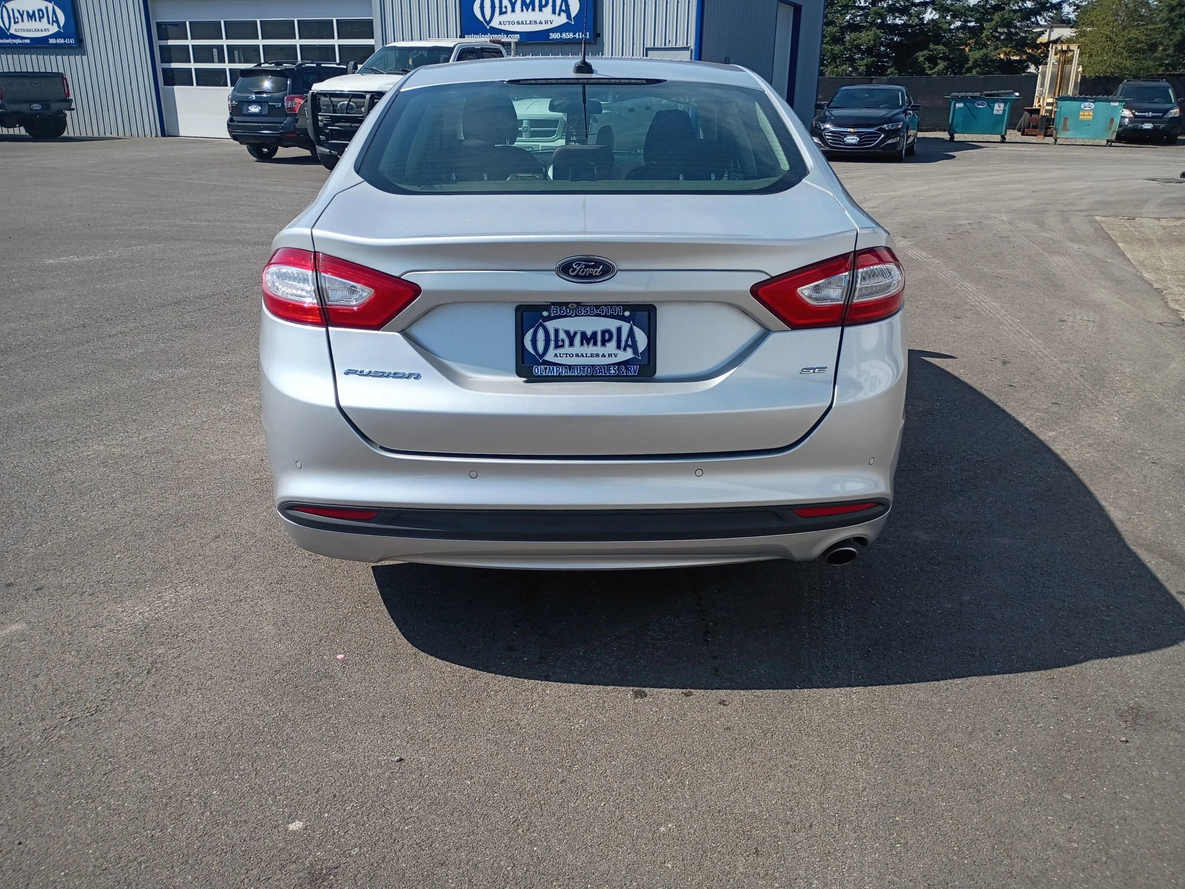 Used 2014 Ford Fusion SE image 5
