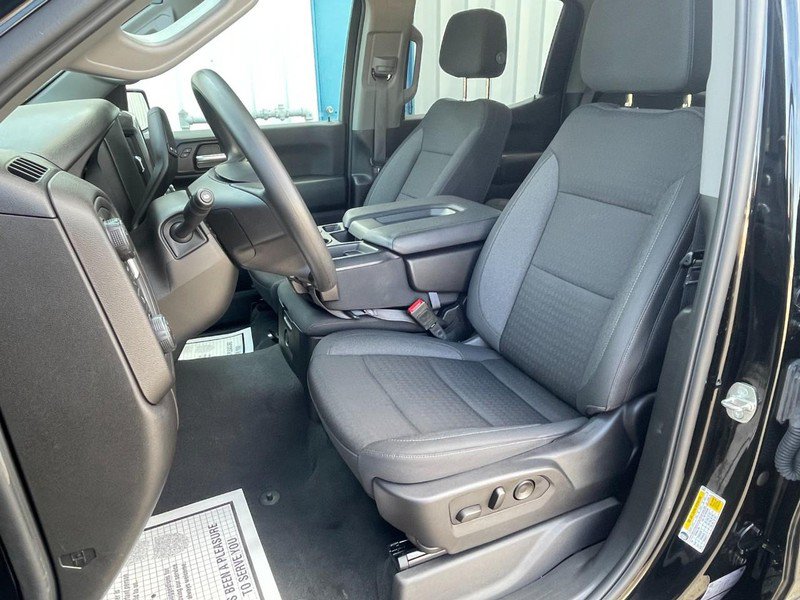 Used 2024 Chevrolet Silverado 1500 Custom w/ Turbomax Blackout Package AWD/4WD image 22